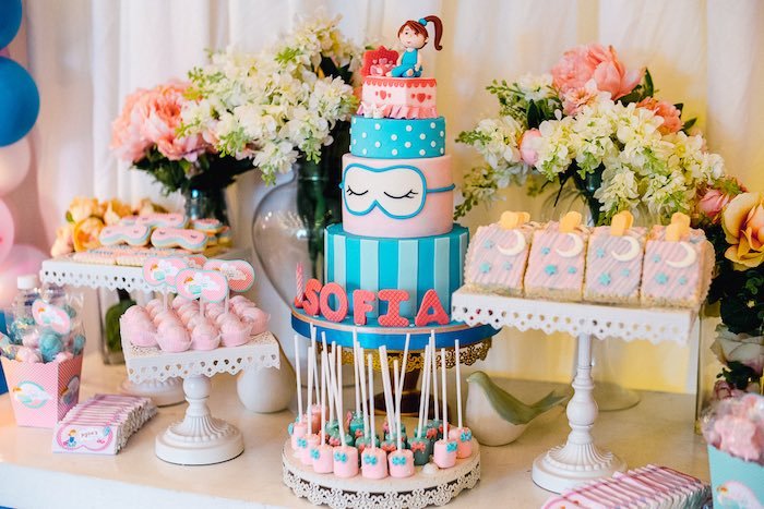 Bolo de Aniversário para Adulto - Cake Designer - Decorados - Zona Sul