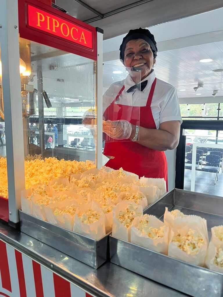 Barraquinha de pipoca em domicílio 