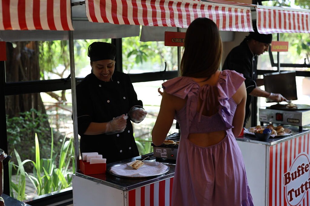 Aniversário de 1 Ano: 18 Dicas que Deixam a Festa Mais Completa 5 Barraquinha de Crepe para Aniversário