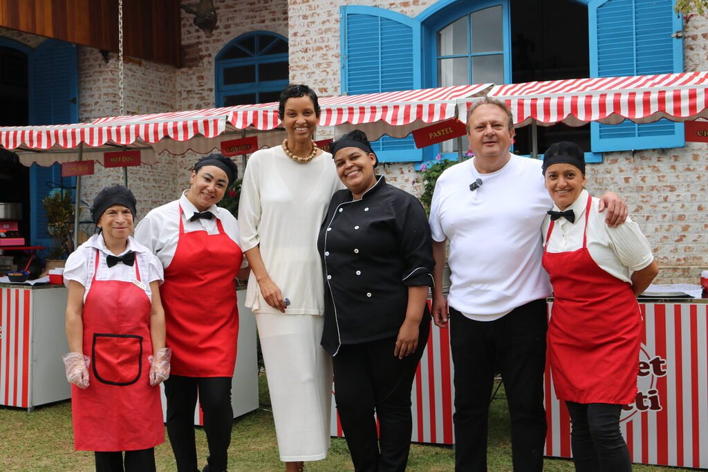 Pagamento Pendente 5 Festa com Barraquinhas de lanches do Eric Jacquin