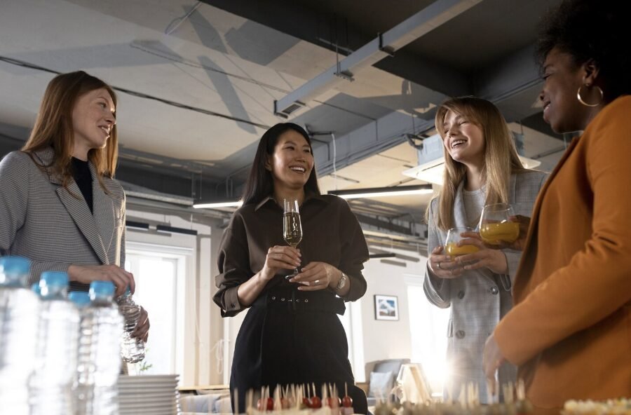 Buffet em Domicílio: Guia Completo 4 reunião com buffet em domicilio