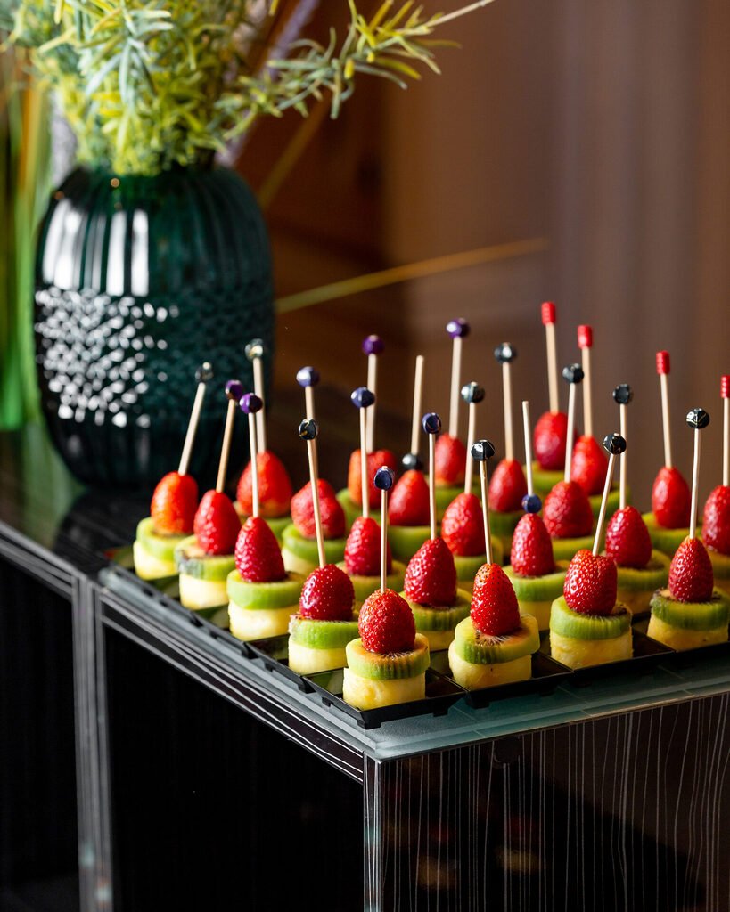 Buffet em Domicílio Dá Problema? O Que Ninguém Te Conta Antes de Contratar 4 canapés para festa em domicílio